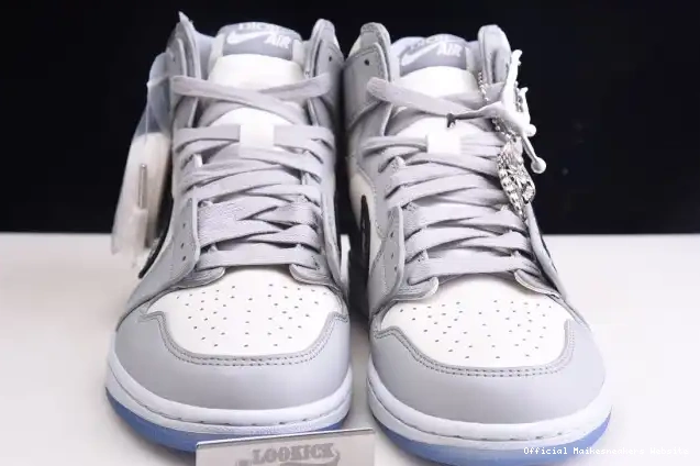 Official Maikesneakers x (DR High DR shoe box) Retro 1 CN8607-002 Jordan 0510